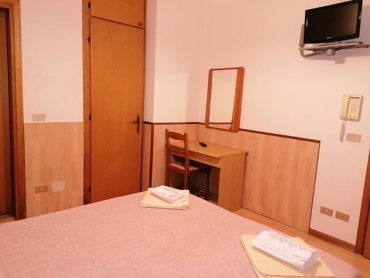 Al Fogolar Otel Villa Santina Dış mekan fotoğraf